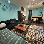 Rakuna Inn 動 Sasazuka