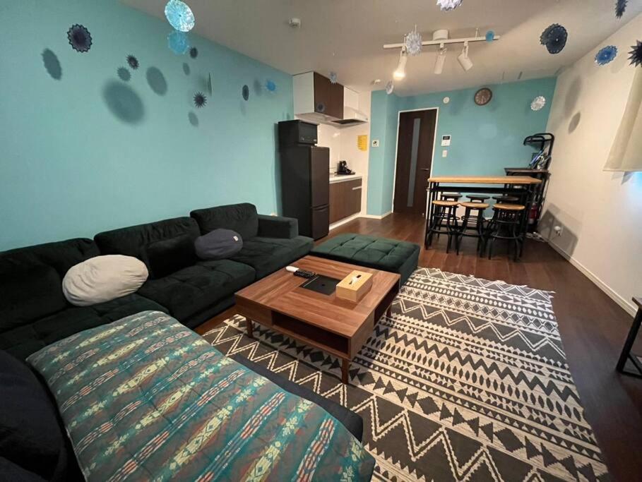 Apartment Rakuna 動 Sasazuka *